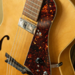 Lollar Johnny Smith Neck Bracket Mount - Gold – Image 3