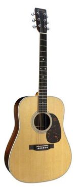 Martin Guitar, D-35, Standard Series, US, Solid Sitka Spruce Top, Solid East Indian Rosewood Back and Sides, Case Included